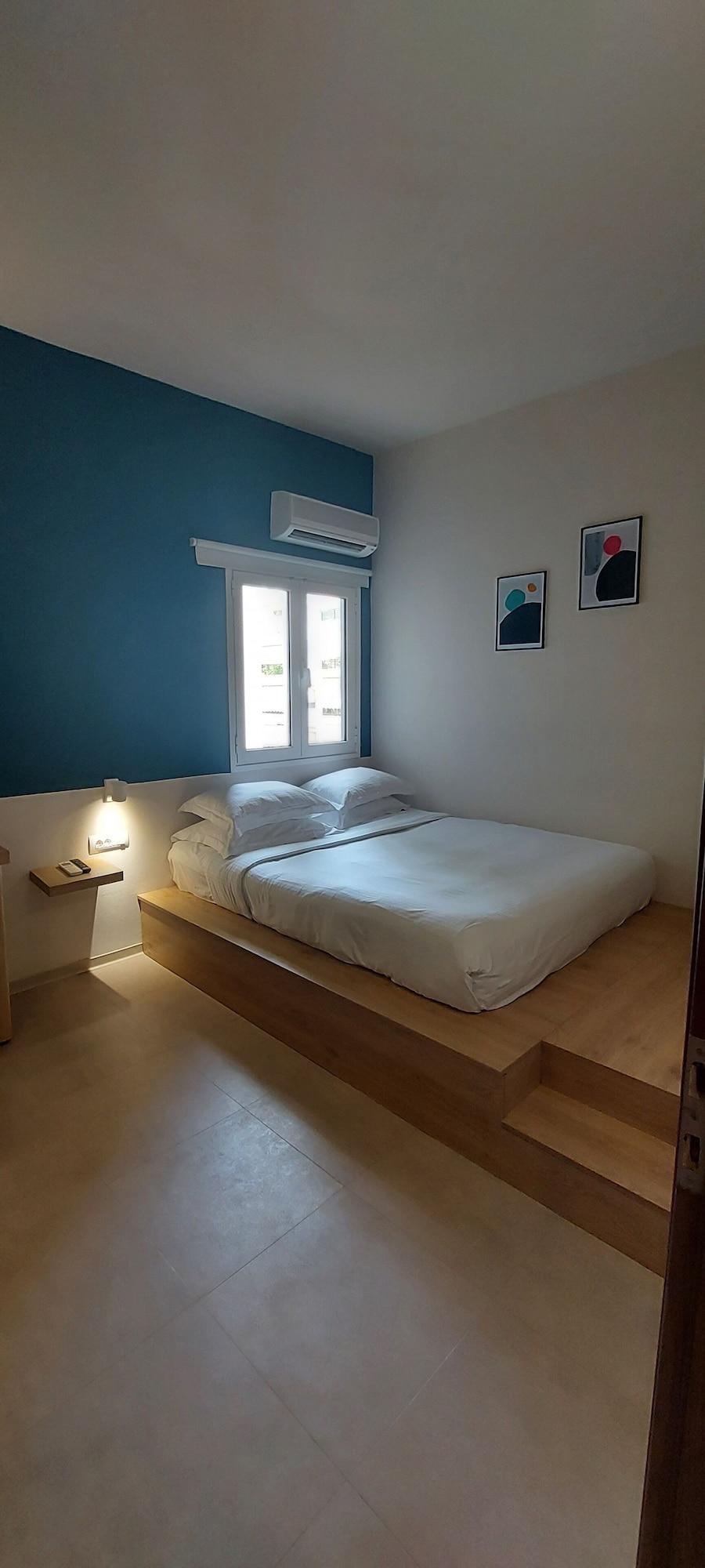 The Convo Athens Riviera Hotel Екстериор снимка